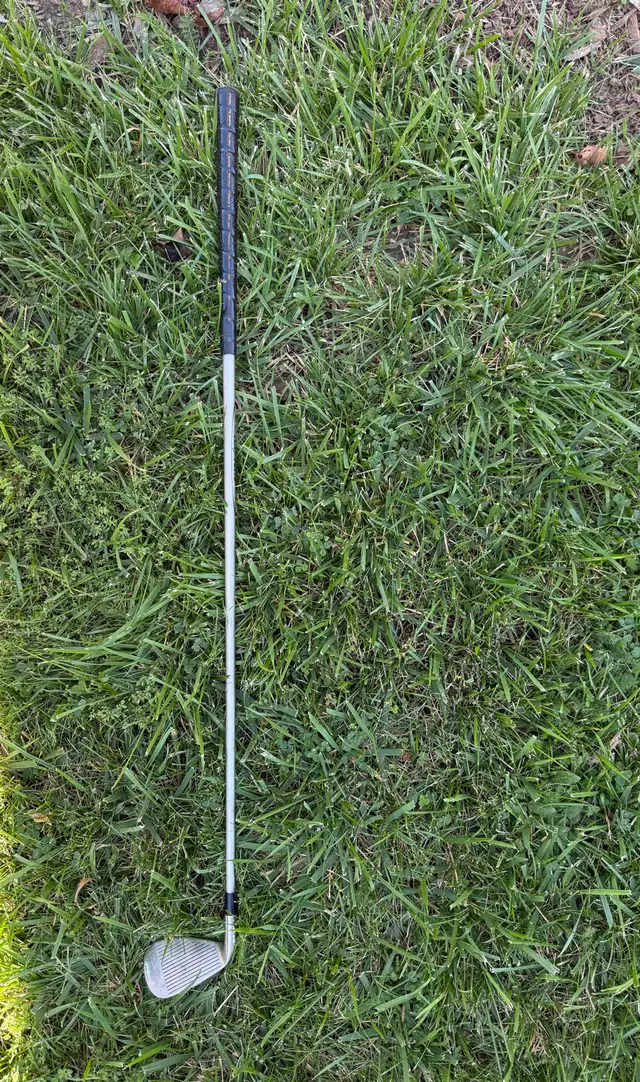 Top flite pitching wedge in Golf in City of Toronto - Image 4