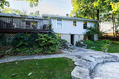 This Orangeville basement apartment features a great location with over 80/100 walk score with all a...