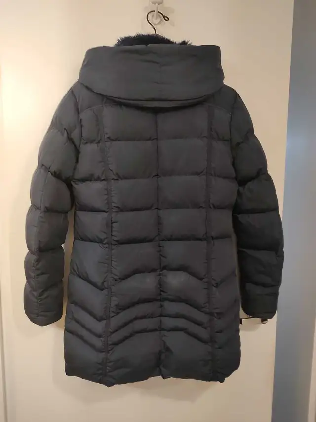 Manteau d'hiver  in Women's - Tops & Outerwear in Sherbrooke - Image 3