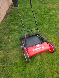 Troy-Bilt Manual Lawn Mower & Catcher