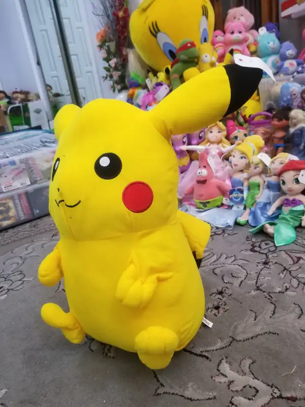 Large 20" Pikachu Soft Pillow Plush in Toys & Games in Markham / York Region - Image 3