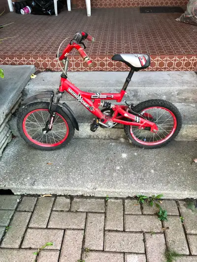 kids 13 inch rim mongoose bike., View more