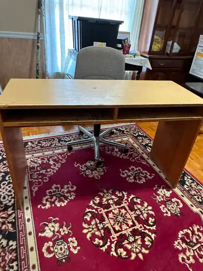 Free Desk, View more