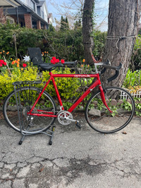 1990 Cannondale ST600 Road Bike XL frame 5’10 and up fair condit