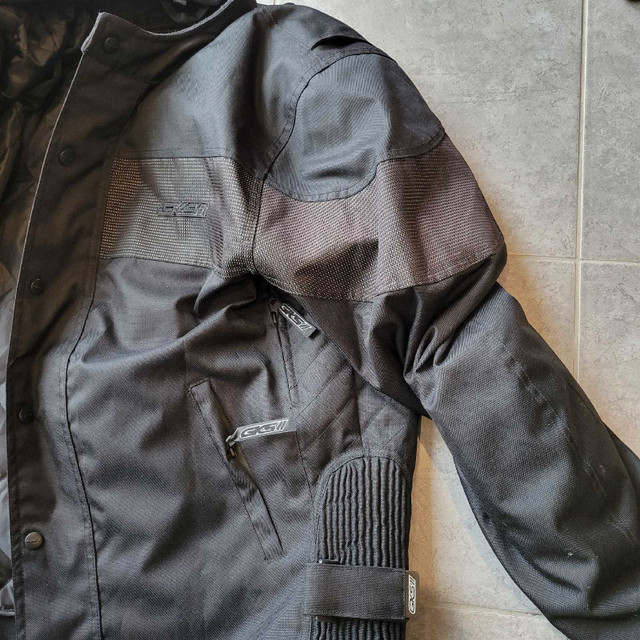 Mens XL padded motorcycle jacket with liner in Men's in Oshawa / Durham Region - Image 3