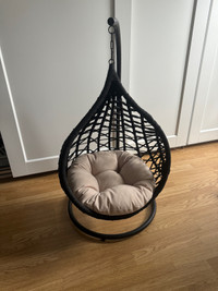 Swinging Pet Bed