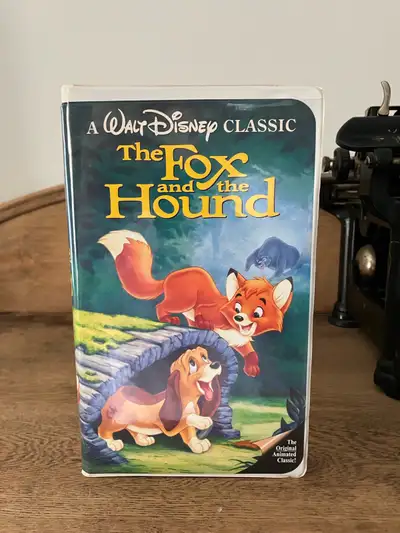 Disney The Fox and the Hound VHS