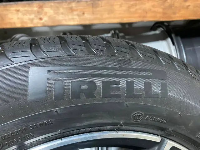 225/60R18 BMW X3 OEM USED RUNFLAT WINTER WHEELS 5x112 PIRELLI85% in Tires & Rims in City of Toronto - Image 3