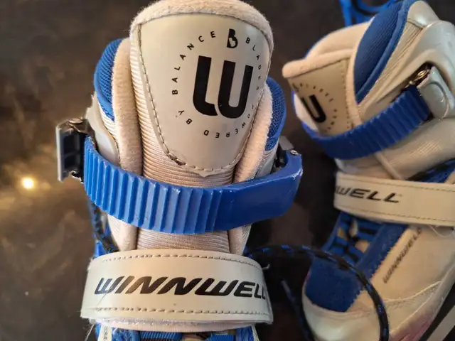 winnwell youth ice hockey skates in Skates & Blades in Markham / York Region - Image 5