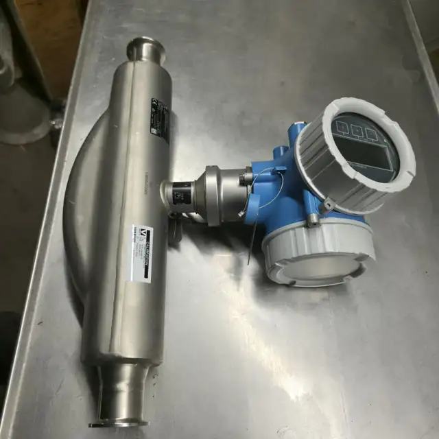 Flow Meter Endress & Hauser Mod.PROMASS 200 1'' t/clmp 660lb/min ...