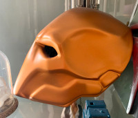 1:1 scale Deathstroke mask