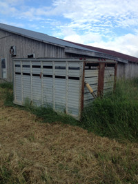 Livestock box