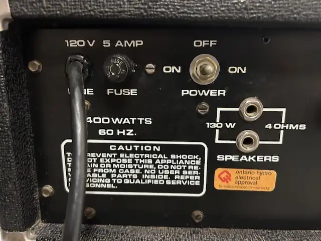 1980's Peavey Centurion Mark III Series 400 Watt Amplifier Head in Amps & Pedals in Mississauga / Peel Region - Image 6
