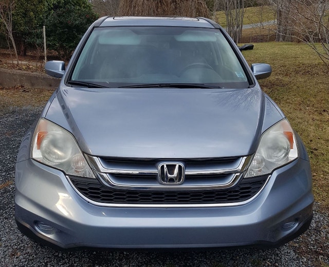 2011 Honda CRV 4WD 5DR EXL, excellent condition, low mileage Cars