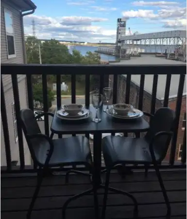 1Bed - South end - parking, heat, and laundry incl $1800