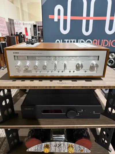Yamaha CR-820 Integrated Amplifier (Pre-owned), View more