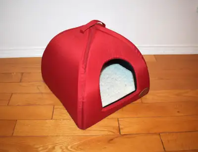 Maison - petits animaux (chats, Guinea pig etc.)-à MontTremblant, View more