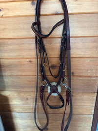 Brand New English Bridle complete with bit