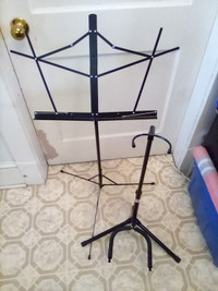 Pair Profile Guitar and Music Stands x 2