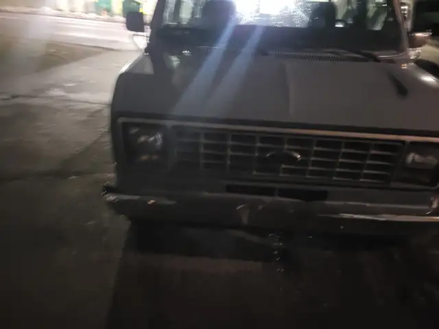 Ford van426574006694727682
