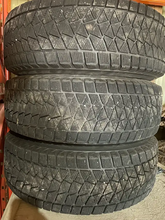 Bridgestone Blizzak 225/70R16 in Tires & Rims in Barrie - Image 6