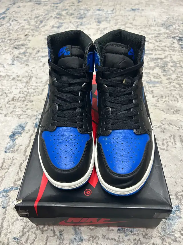 Jordan 1 High Royal in Men's Shoes in Mississauga / Peel Region - Image 4