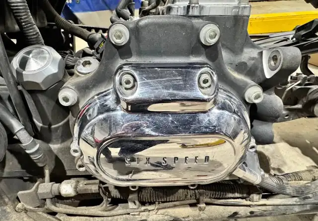Six Speed Transmission in Transmission & Drivetrain in Calgary - Image 5