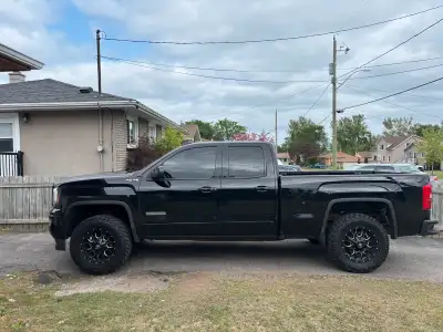 2018 GMC Sierra 1500 Elevation - Safetied 169000kms Will throw in studded winter tires on blacked ou...