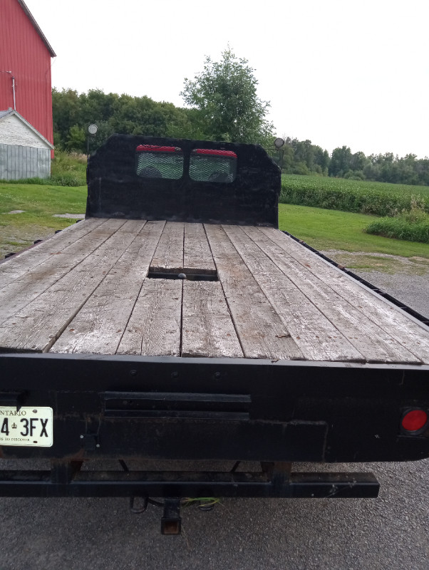 Ford F550 7.3L Diesel Truck in Cars & Trucks in Ottawa - Image 4