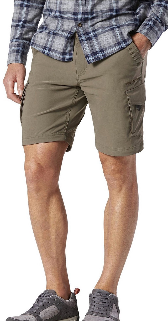Men’s Zip-Off Pants to Shorts (Tan) in Men's in La Ronge - Image 4