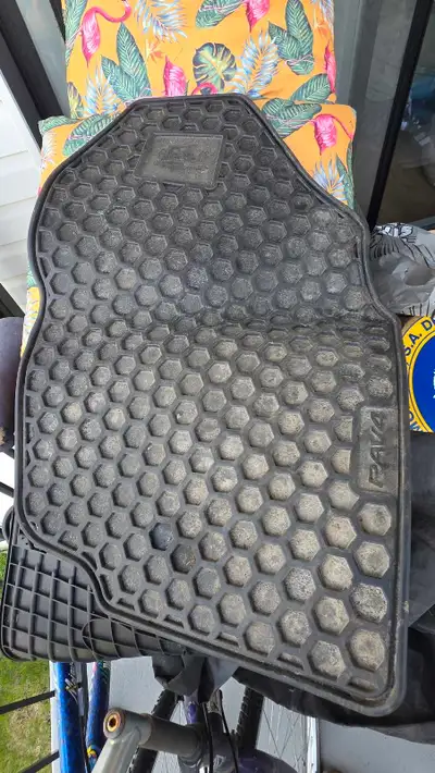 Tapis d'hiver pour Toyota Rav4 2017-2022