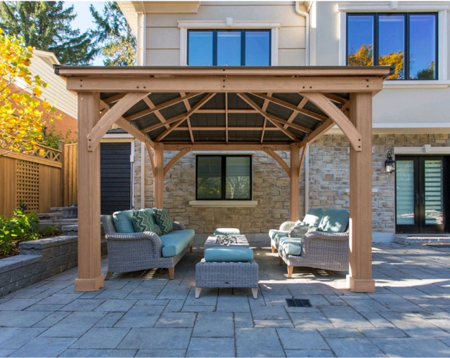 CEDAR 12X12 GAZEBO WITH ALUMINUM ROOF PANELS  *NEW* in Patio & Garden Furniture in Mississauga / Peel Region - Image 2