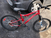 Boy's Bike / Bicycle (Pickup in Centrepointe Area)