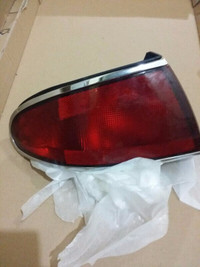 Used GM 97-05 BUICK CENTURY Right Tail Light