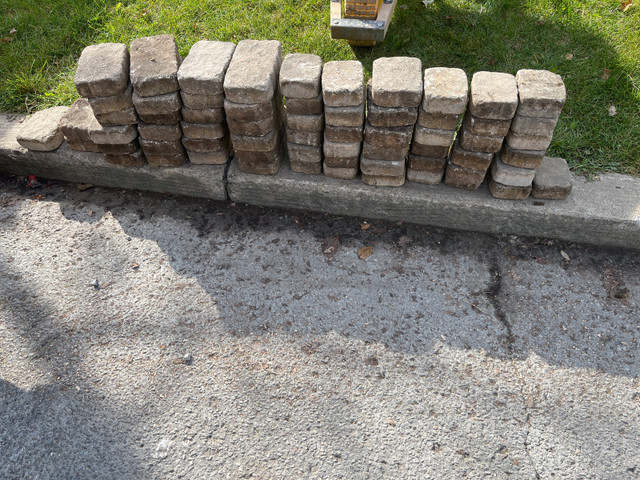 Pave uni blocks stones  dans Autre  à Ville de Montréal