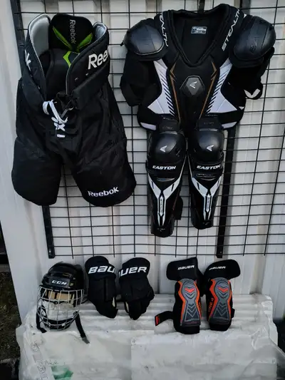 hockey outfit, View more