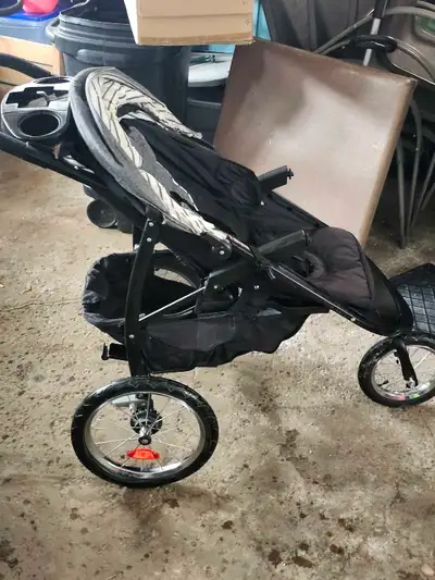 Graco Fast Action Fold Jogger Stroller, View more