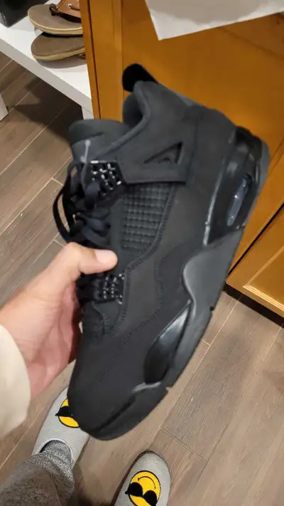 New Men Jordan 4s Retro Black Cats shoes size 10.5, View more