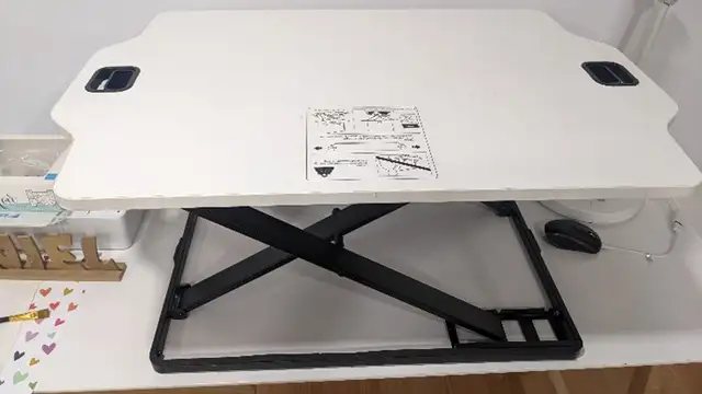Sit Stand Tabletop/Monitor and Laptop Riser Platform in Other in Gatineau - Image 3