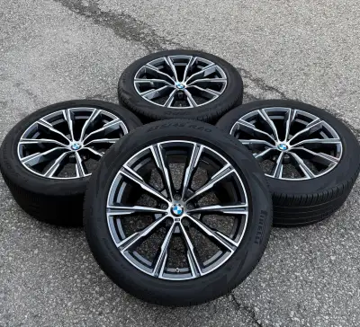 Style 740M 20" BMW X5 - X6 Original (2022) Bi-Color Grey Rims with TPMS and Pirelli Scorpion Zero Ru...