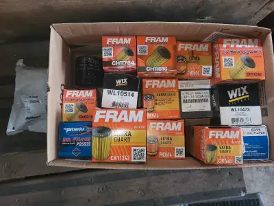 Miscellaneous oil filters for sale. B6Y1-14-302 L321-14-302A-9U PF2259F PH3614 P05839 WL10514 WL1047...