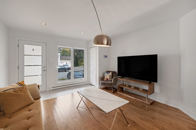 262 Rue Saint-Charles — photo 2