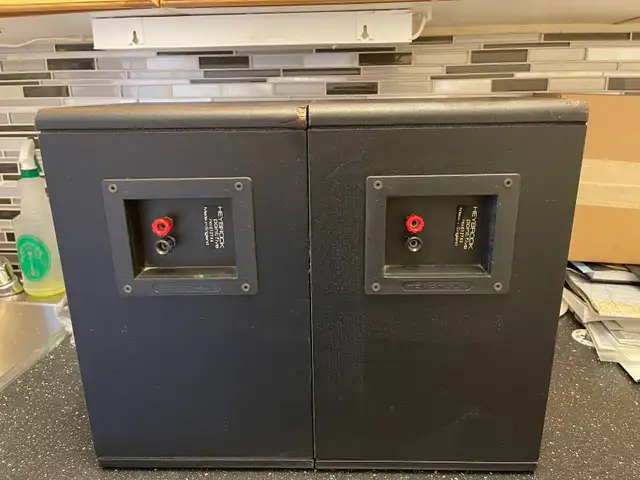 Heybrook bookshelf Point Five speakers in Speakers in Markham / York Region - Image 6