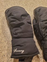 Womans Swany gloves