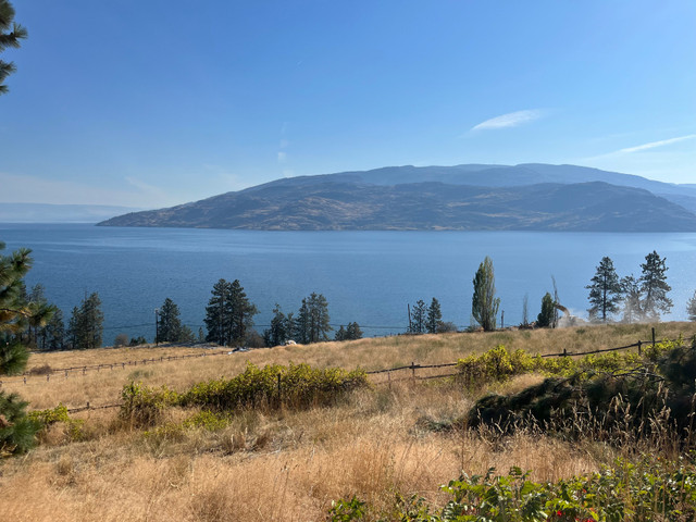 Development lands in Peachland   in Land for Sale in Port Alberni