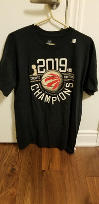 BRAND NEW TORONTO RAPTORS CHAMPIONS MENS SHIRT (LARGE)