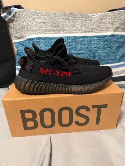 Yeezy 350 V2 Bred USED Size 9 $250 USED Bought from Livestock