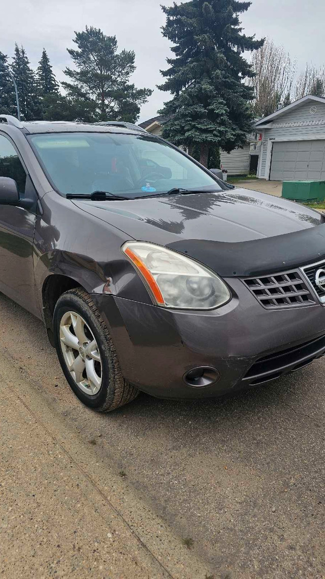 Nissan Rogue 2009 AWD in Cars & Trucks in Edmonton - Image 2
