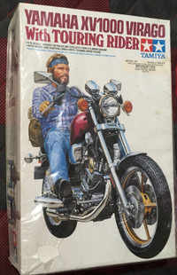 TAMIYA Virago V1000 avec motocycliste