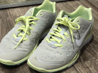 Nike Women Training Shoes (size 7.5)